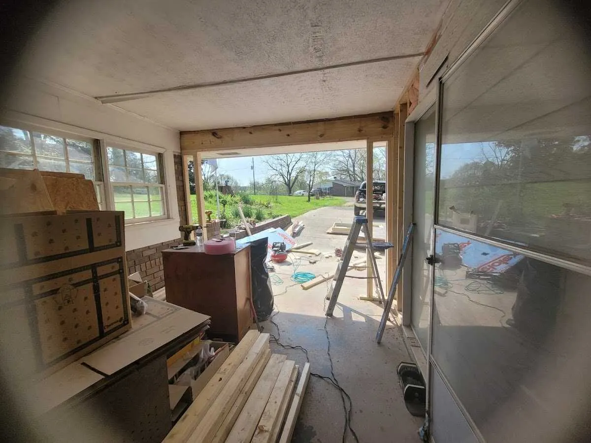 Air movers and dehumidifier for Drying & Dehumidification in Romeoville